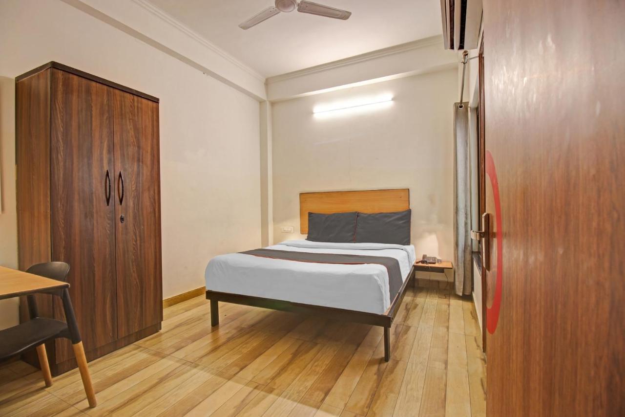 Hotel Super Townhouse Kachnar House Vikas Nagar à Hasanganj Extérieur photo